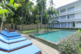 Mahamustika River Side