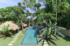 Mahamustika River Side
