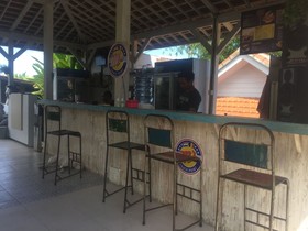 M's Snack Point Bed & Breakfast