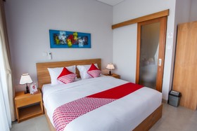 Pondok 789 by OYO Rooms