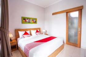 Pondok 789 by OYO Rooms