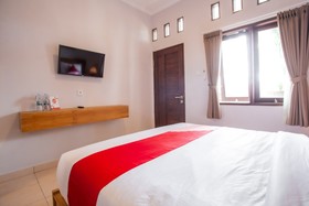 Pondok 789 by OYO Rooms