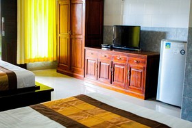Putu Guest House II
