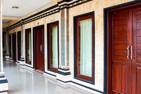 Putu Guest House II