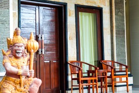 Putu Guest House II