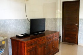 Putu Guest House II