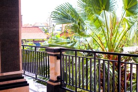 Putu Guest House II