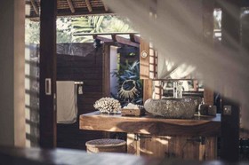 Reddoor Bali