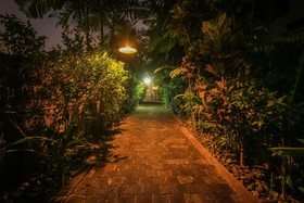 Rumah Nyaman Villa