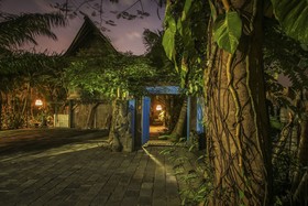 Rumah Nyaman Villa