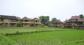Sri Bungalows