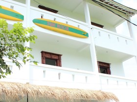 Surf Stay