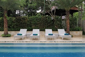 Tapa Tepi Kali Hotel