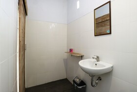 The Wina Guest House 2