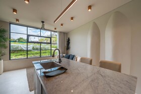 Vesna Townhouse 1