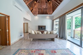 Villa Aiimara