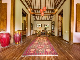 Villa Desa Roro