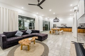 Villa Evgeny