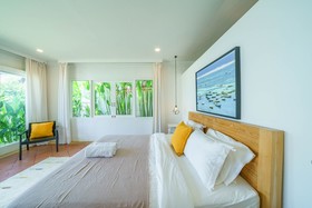 Villa Kelapa Putih