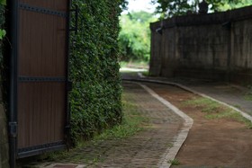 Villa Khadi