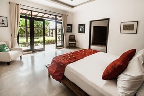 Villa Khadi