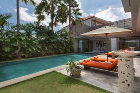 Villa Mikayla