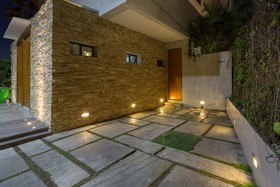 Villa Mikayla
