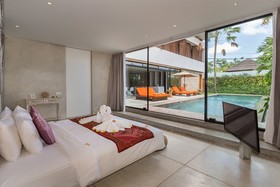 Villa Mikayla