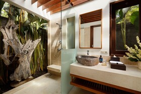 Villa Perere 9 by Nakula