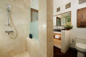 Villa Perere 9 by Nakula