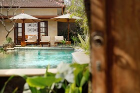 Villa Perere 9 by Nakula
