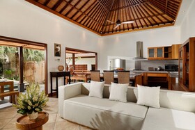 Villa Perere 9 by Nakula