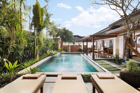 Villa Perere 9 by Nakula