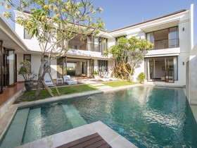Villa Uma Girasole