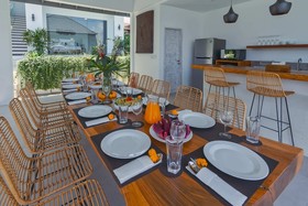 Villa Yapi