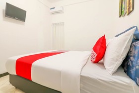 Canggu 77 Guest House by OYO
