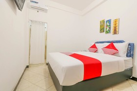 Canggu 77 Guest House by OYO