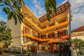 Canggu 77 Guest House by OYO