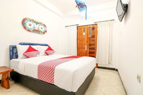 Canggu 77 Guest House by OYO