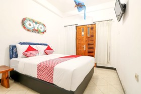 Canggu 77 Guest House by OYO