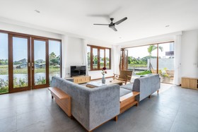 Om Cemagi Beach Villa
