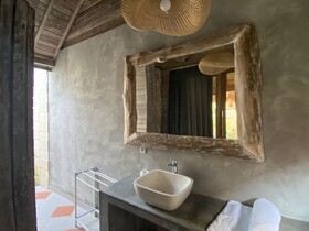 Umah Suta Sari