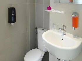 Zizz Convention Hotel