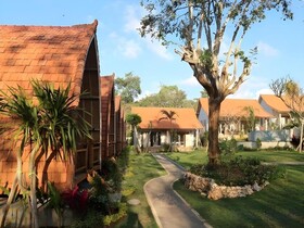 Bukal Sari Villas