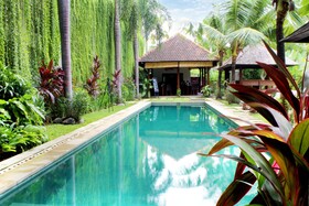 Ganga Hotel & Apartment by Airy Rooms