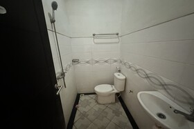 Hotel Warta Sari