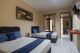 Miraa Guest House & Resto By Ghayatri