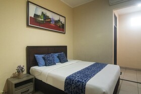 Miraa Guest House & Resto By Ghayatri