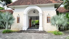 Omatha Village