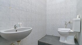 RedDoorz @ Jalan Gatot Subroto Denpasar